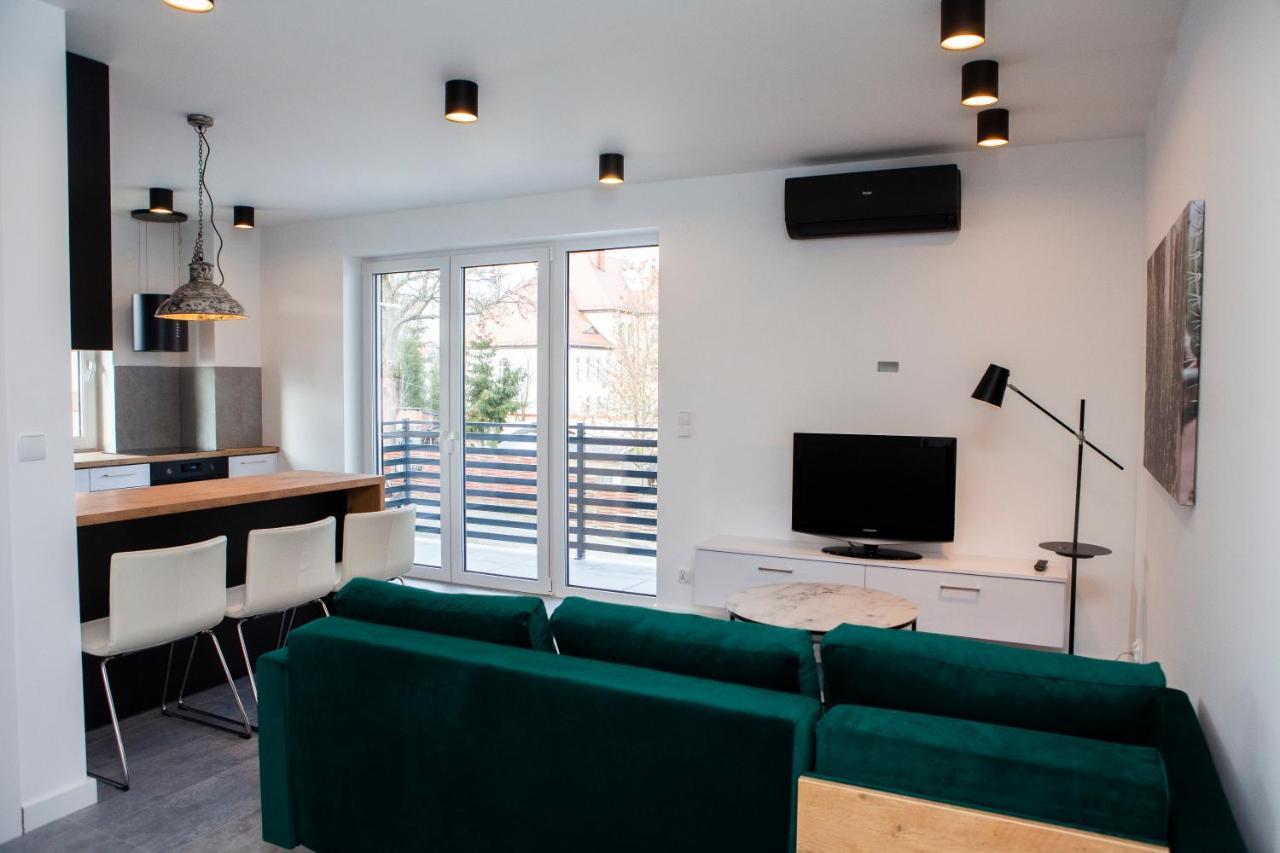 Luksusowy Apartament Nad Jeziorem Człuchów Exteriör bild